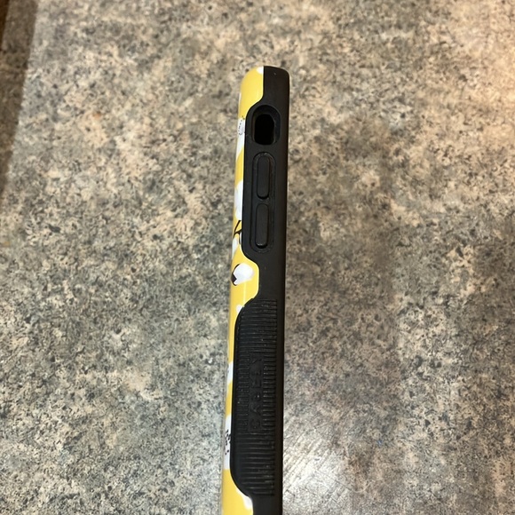 Casely Bold Case for iPhone 7/8/SE - Picture 3 of 10